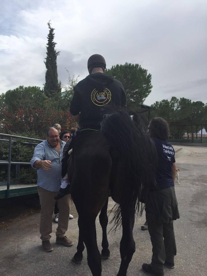 Cómo Román David Gómez se convirtió en un jinete a sus 42 años
