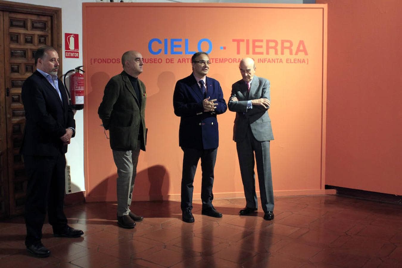 Exposición «Cielo-Tierra» en el Museo de Santa Cruz