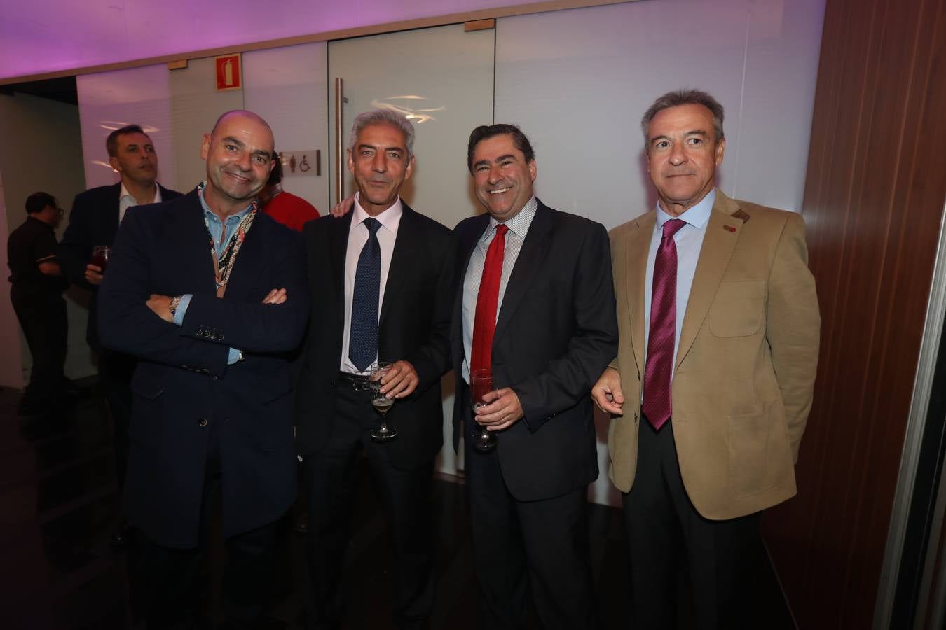 Pancho Jiménez, Pepe Reyes, Fernando Estrella y Víctor López. 