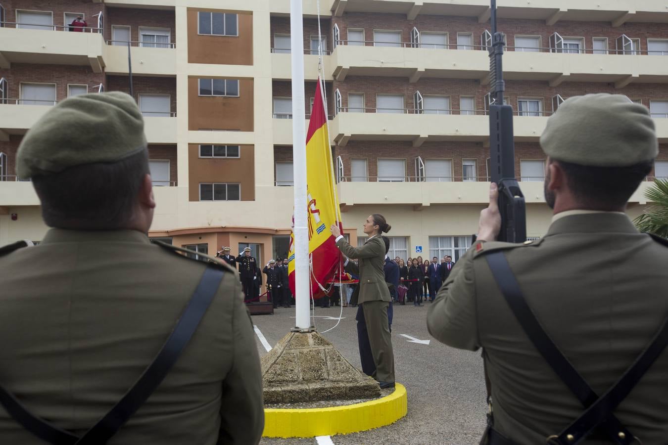 Las mejores imágenes de la celebración del día de la Subdelegación de Defensa en Cádiz