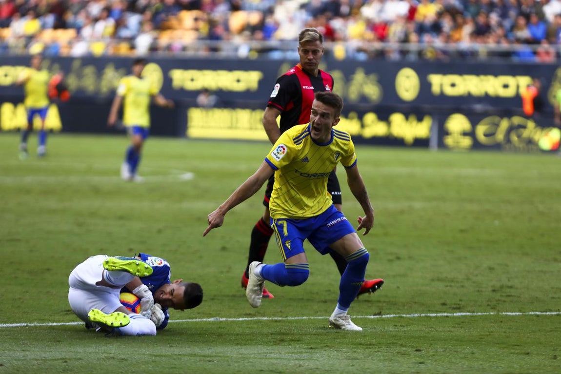 El partido en imágenes: Cádiz CF-Reus (2-0)