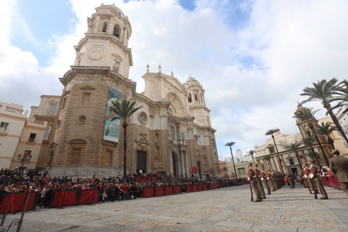 Jura de bandera civil en Cádiz