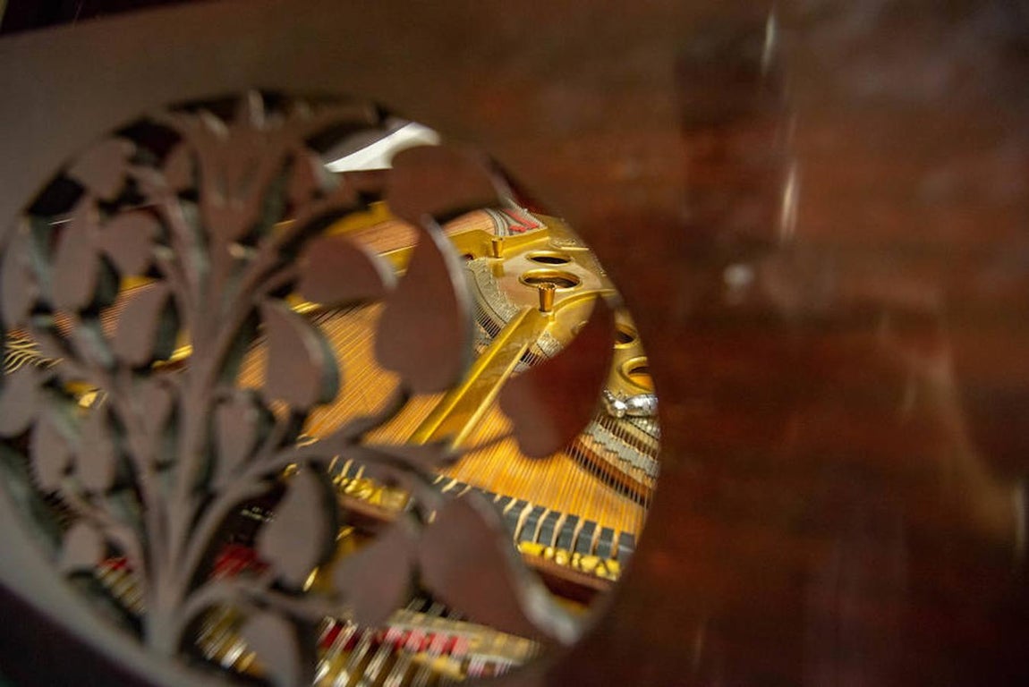 El piano de la Biblioteca de Castilla-La Mancha cumple 100 años