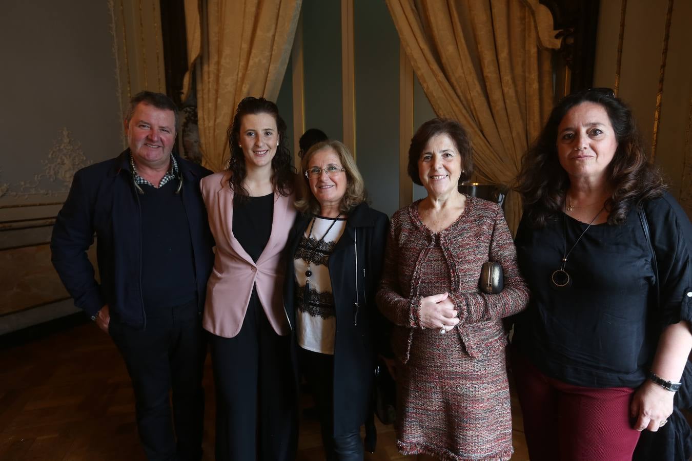 Francisco García, Miriam Rodríguez, Ana Mari Ortiz, Carmen Prieto y Milagros de Caridad. 