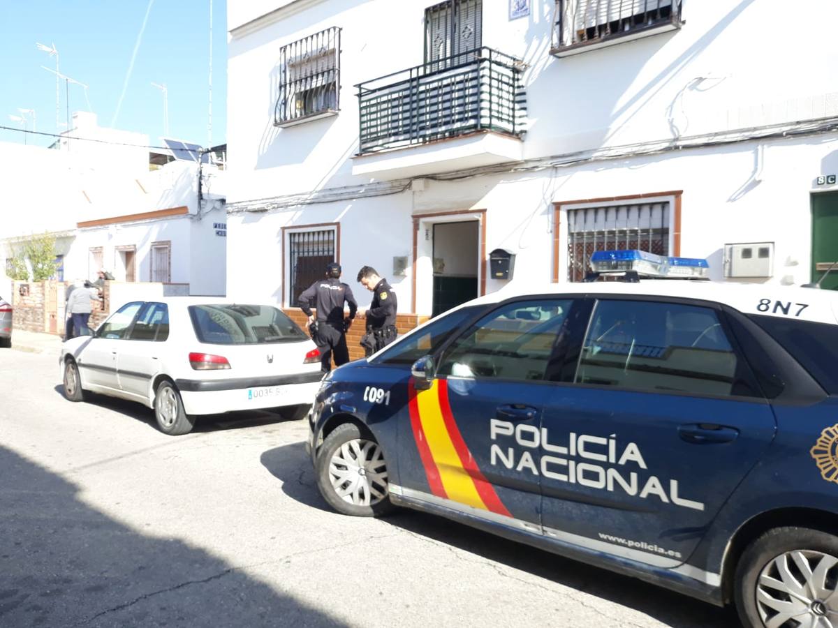 Las imágenes de la investigación policial del crimen de Alcalá de Guadaíra