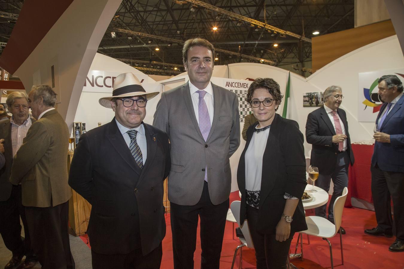 F. Ángel González Núñez, Juan Martínez Moragas y Rosana Martínez Martínez