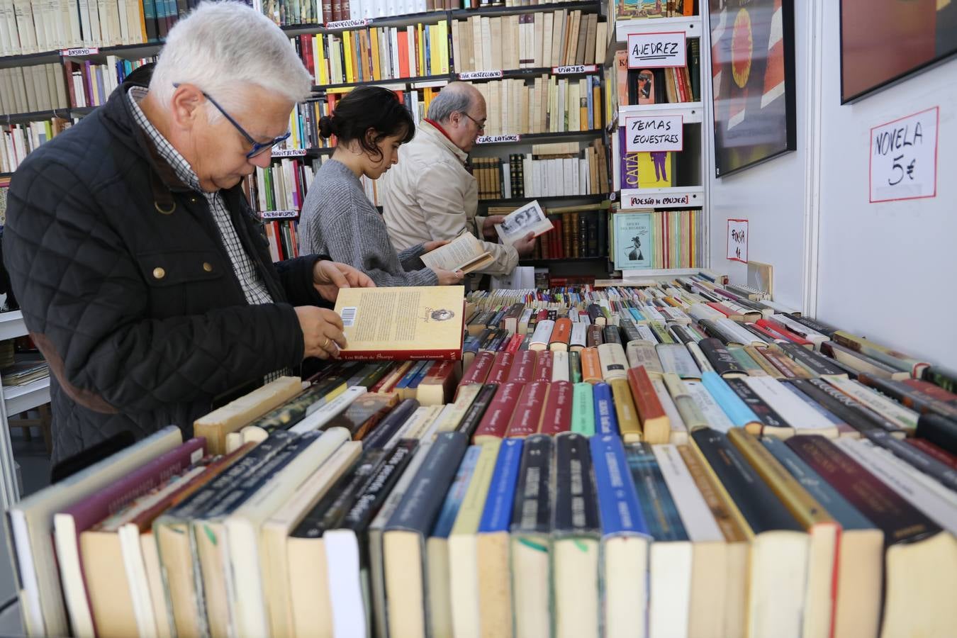 Jornada inaugural de la Feria del Libro Antiguo de Sevilla