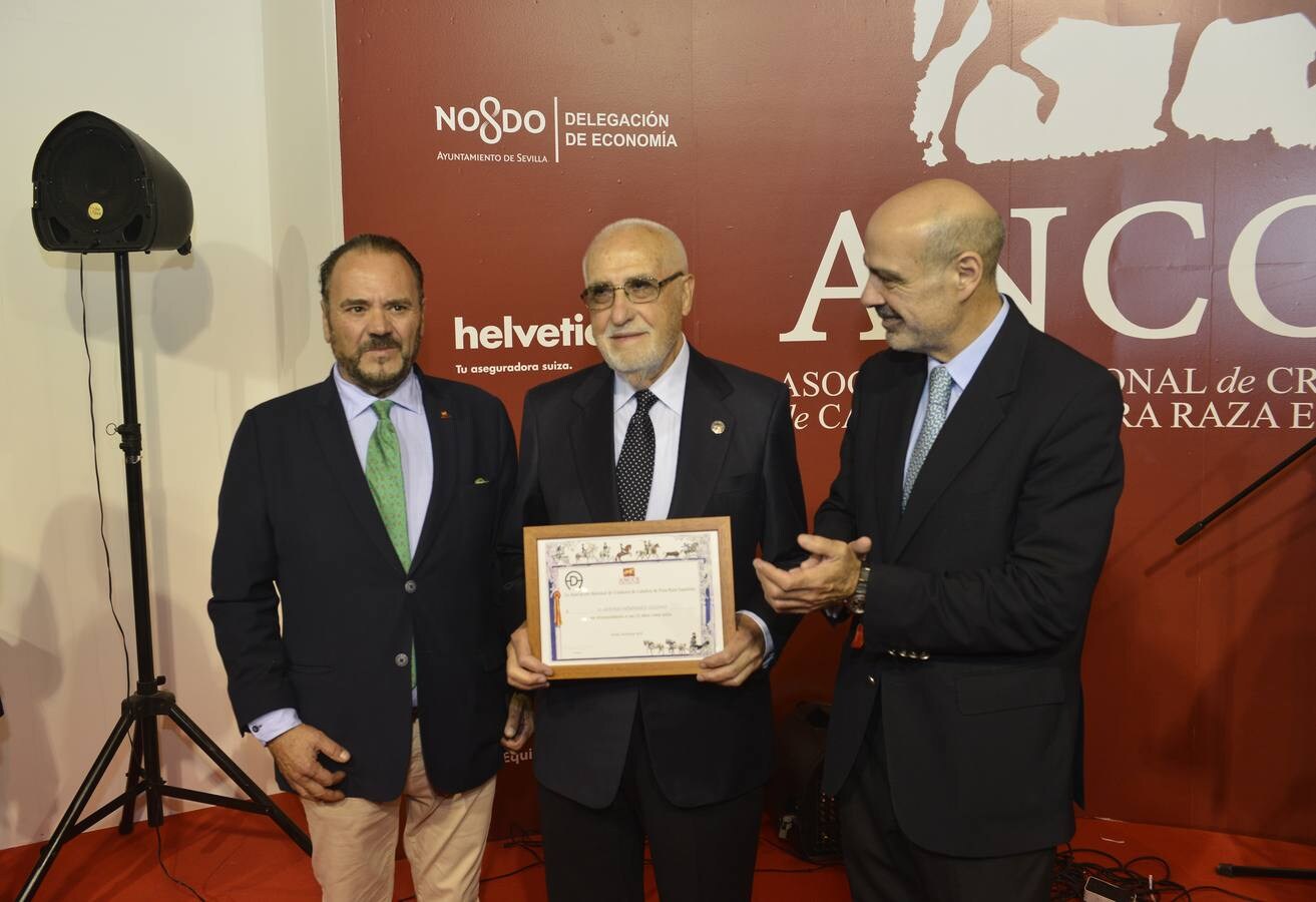 La Ancce homenajea en el Sicab a los socios con 25 años de antigüedad