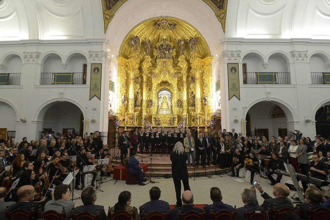 Sentimientos a flor de piel en el Centerario de la Coronación