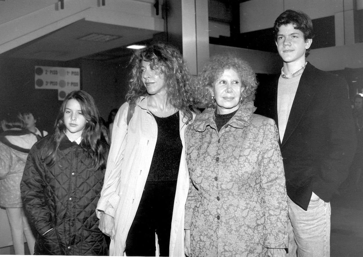 Con sus nietos Jacobo y Brianda, hijos de Eugenia Fernández de Castro y su hijo Jacobo. 