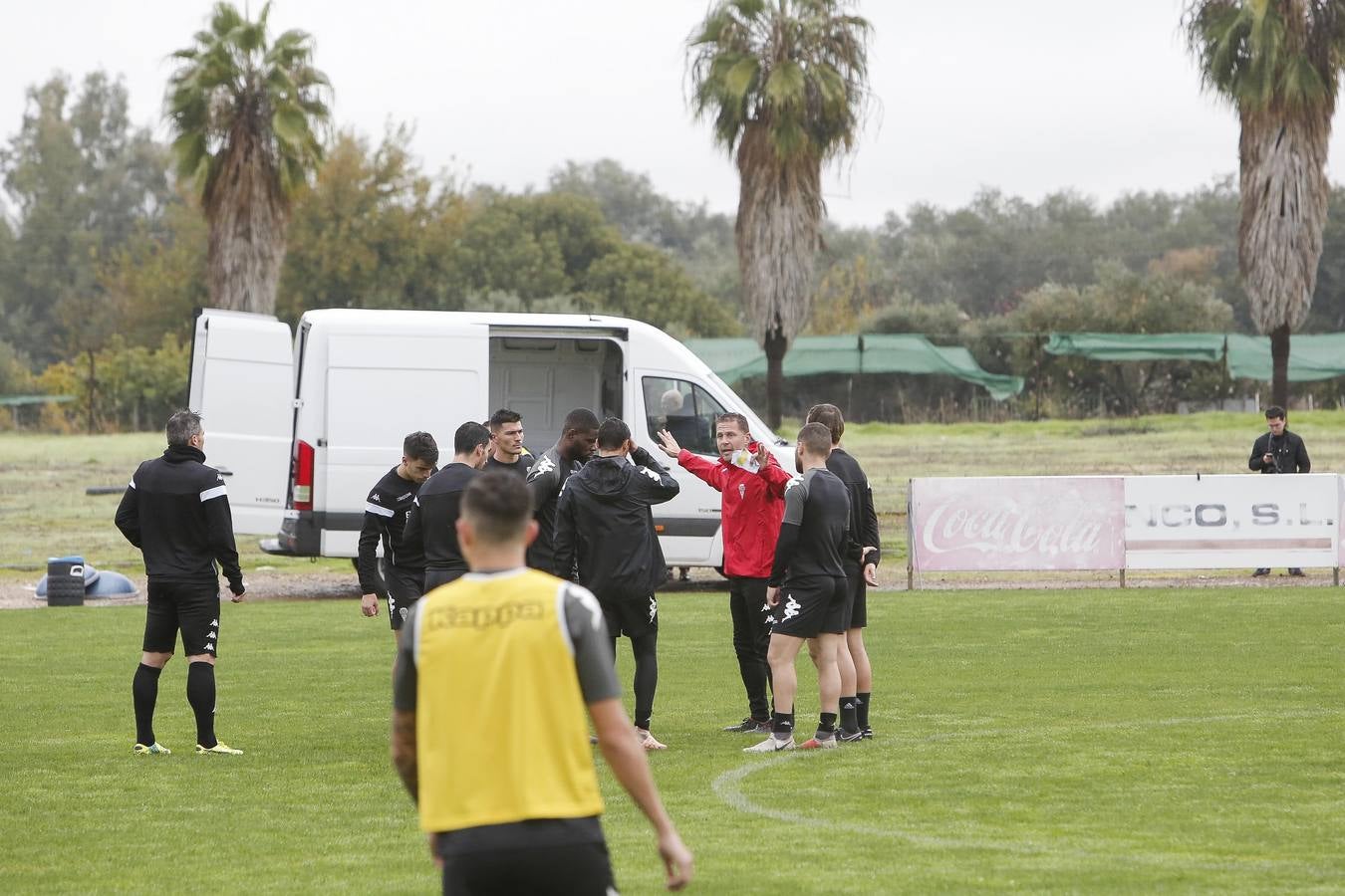 El primer día de Curro Torres en el Córdoba CF, en imágenes