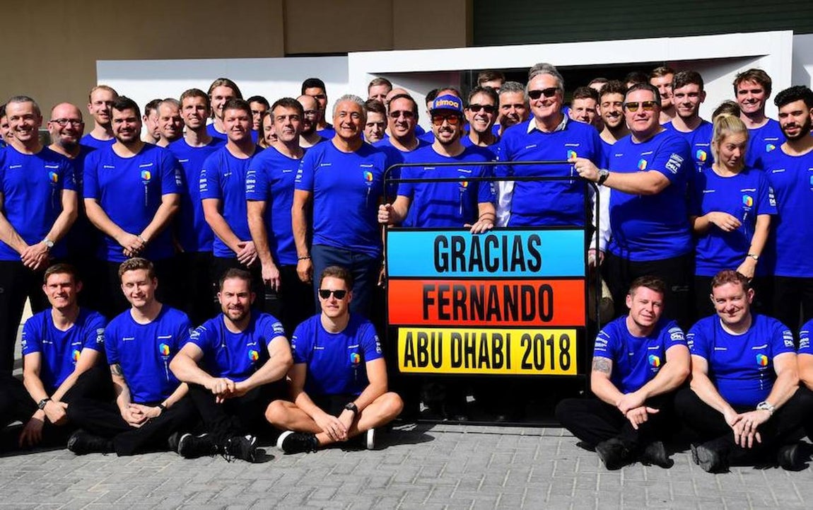 Despedida en Abu Dhabi. Los resultados con McLaren tampoco fueron satisfactorios y en el día de hoy Fernando Alonso se ha despedido de la competición con un undécimo puesto