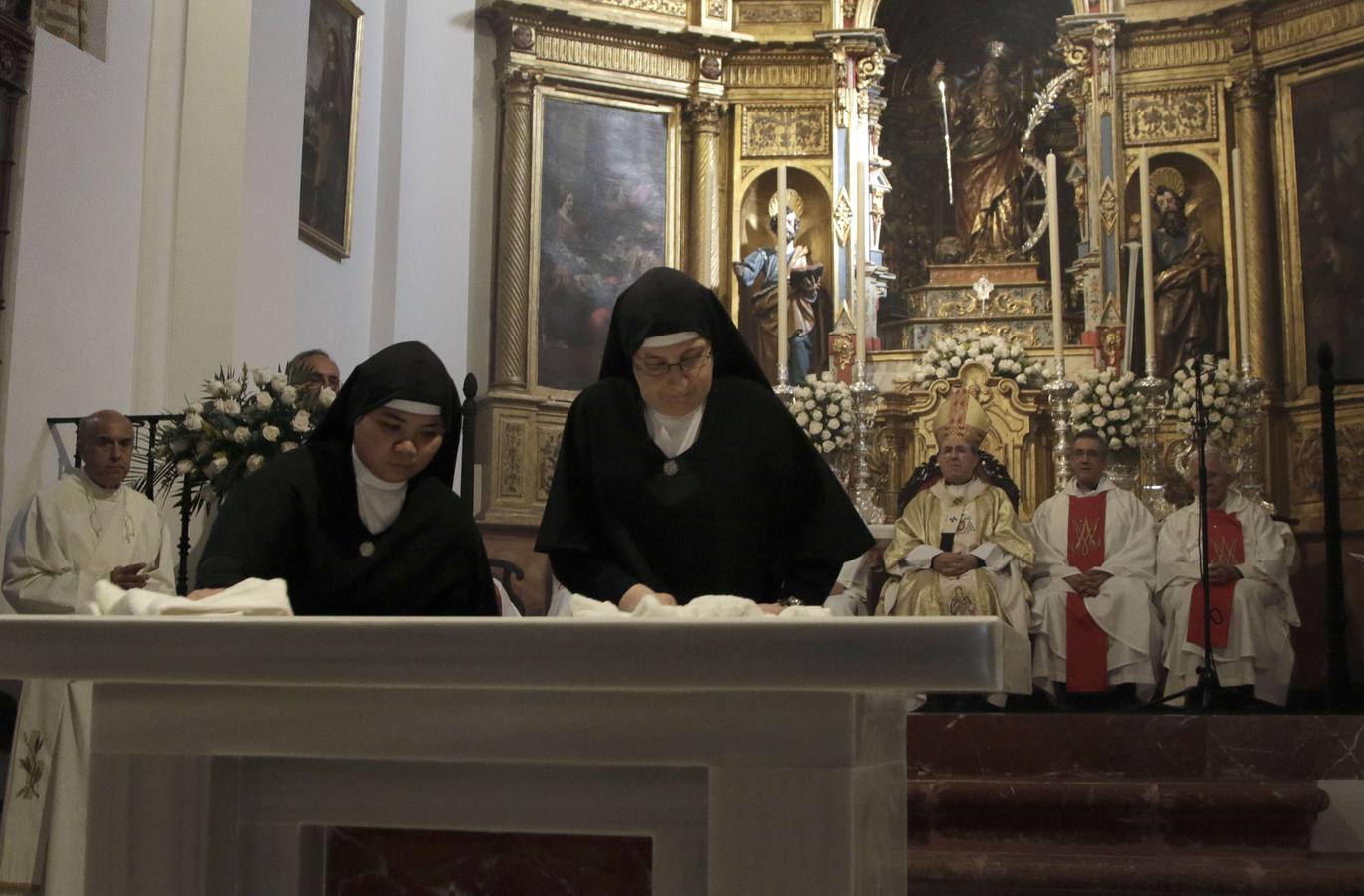 Las mejores imágenes de la misa de reapertura de Santa Catalina