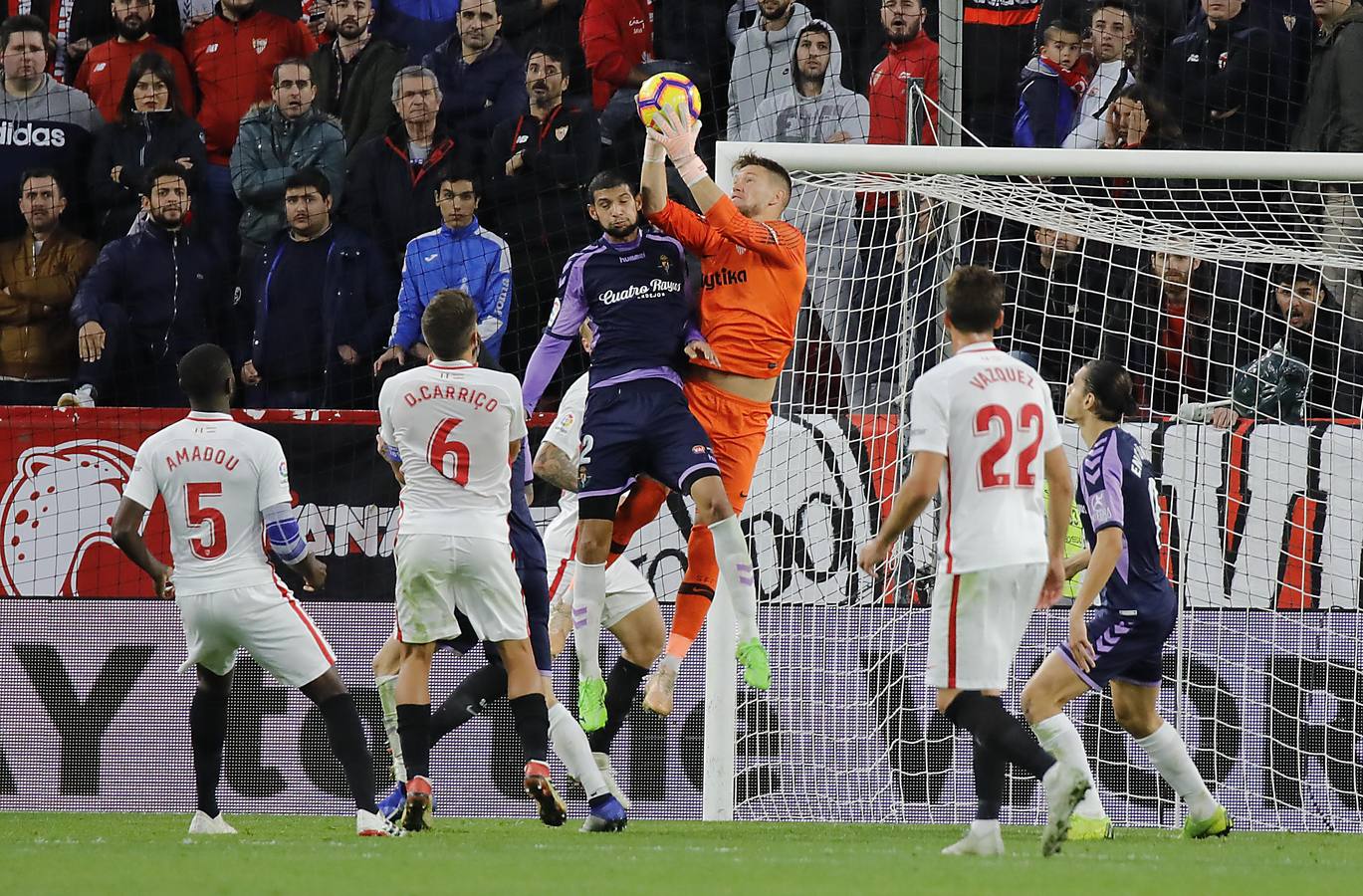 La victoria del Sevilla FC al Valladolid, en imágenes (1-0)