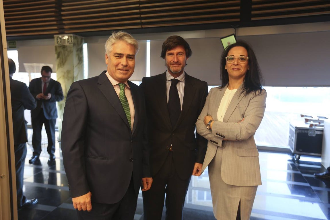 Vicente Sánchez, Guillermo Silóniz e Inmaculada Gómez. 