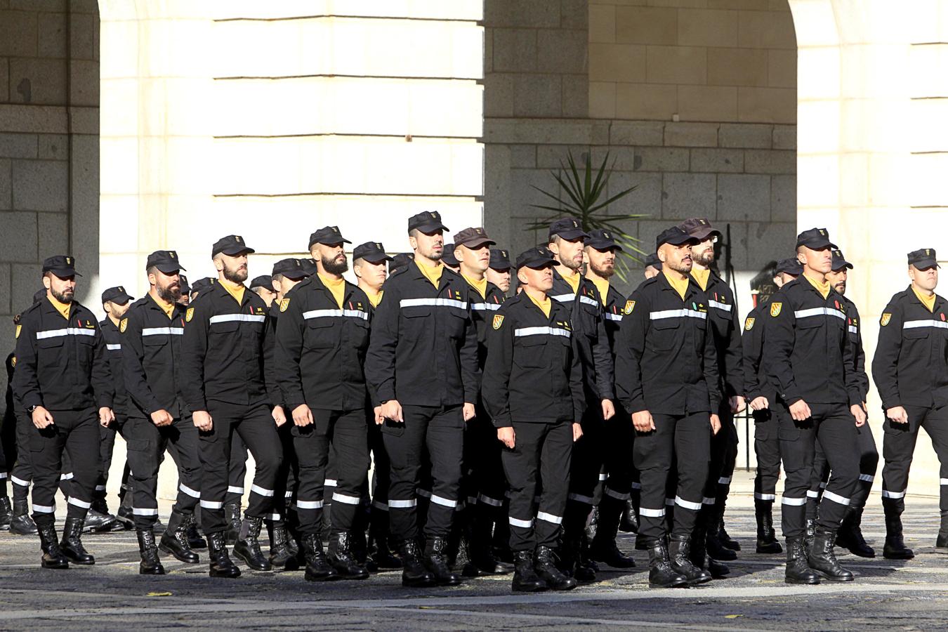 Clausura del curso básico de Emergencias de la UME en la Academia de Infantería