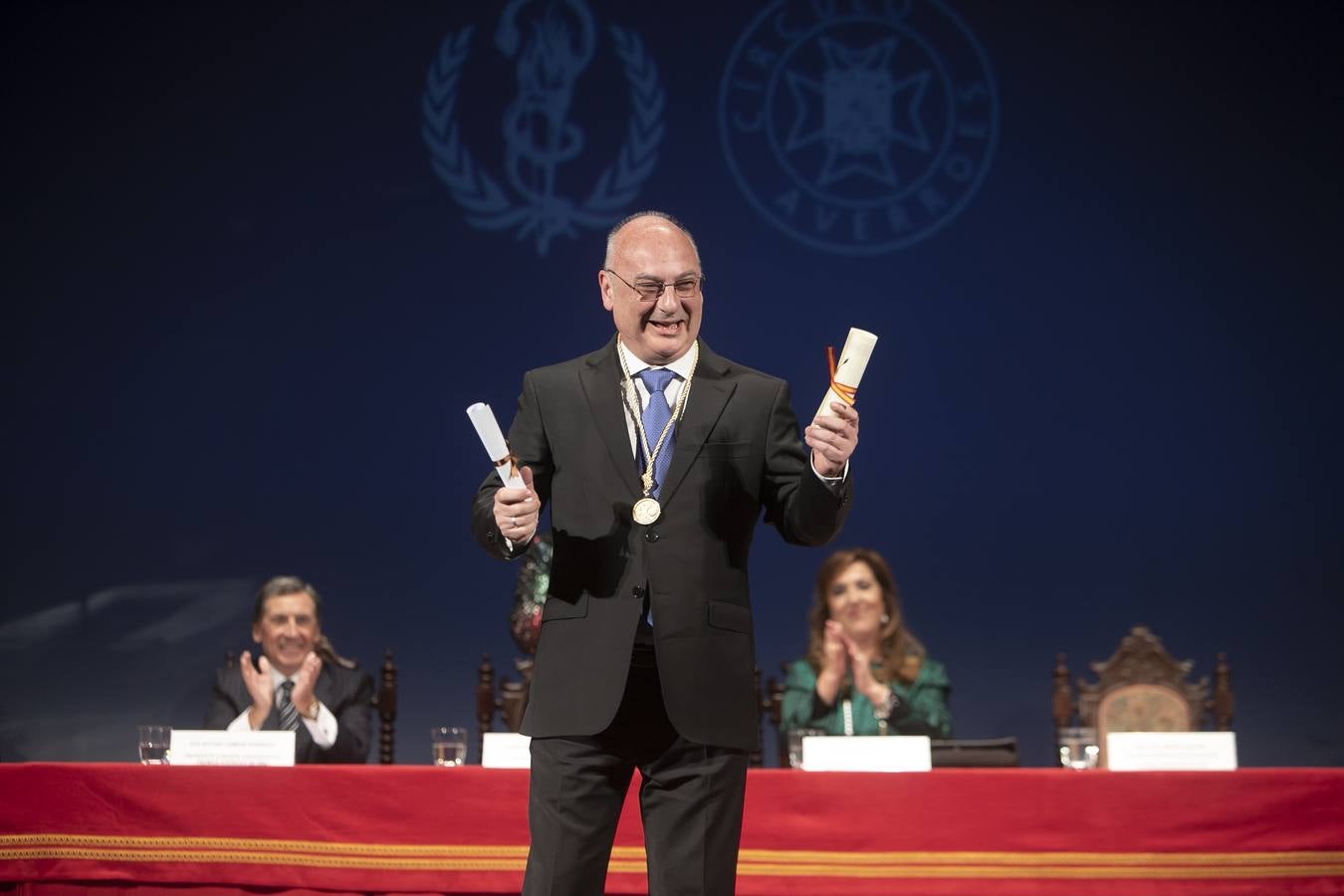 Mario Vargas Llosa en la entrega de los Premios Averroes, en imágenes