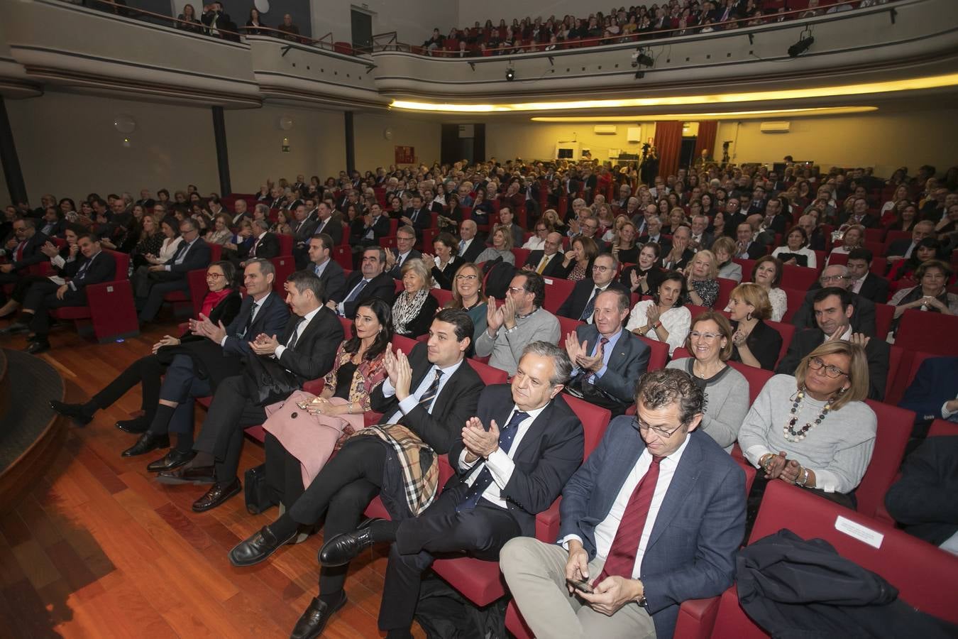 Mario Vargas Llosa en la entrega de los Premios Averroes, en imágenes