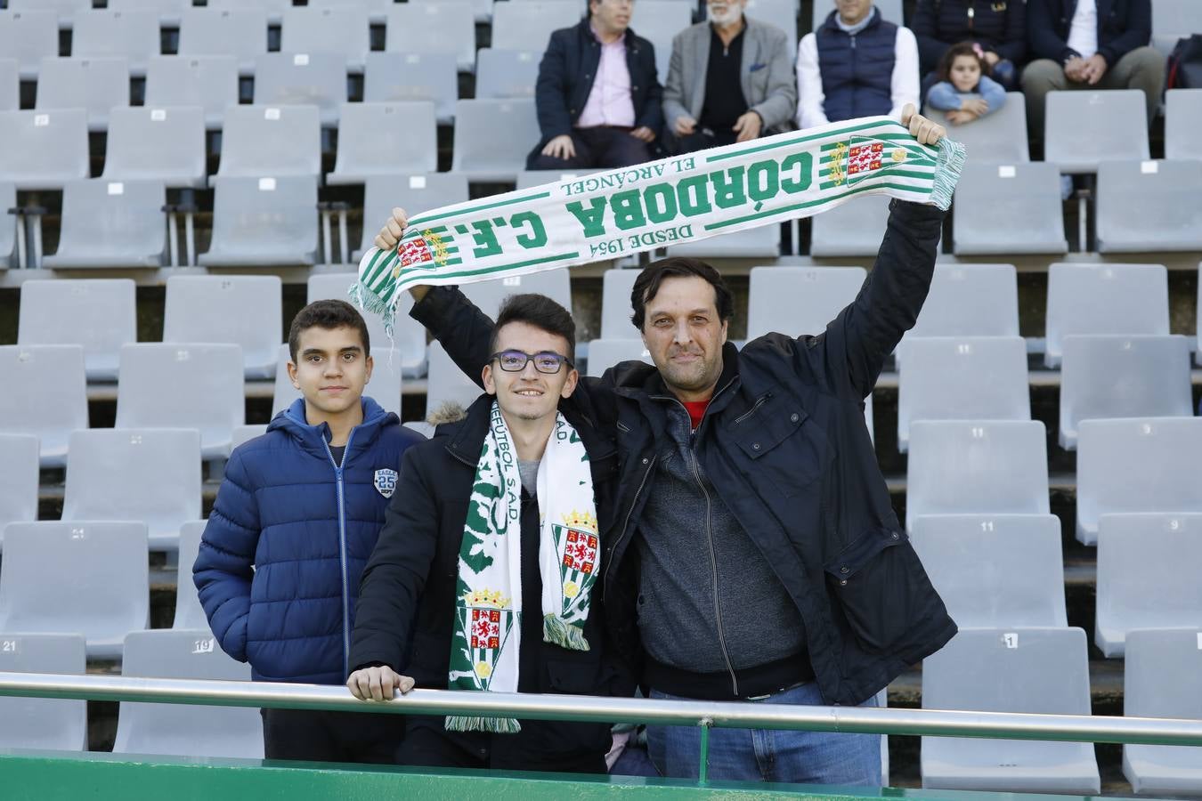 La grada del Córdoba-Elche, en imágenes