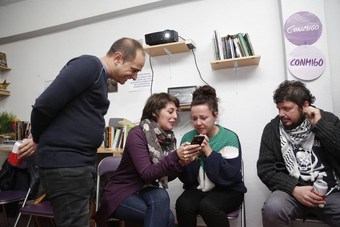 La jornada electoral de Adelante Andalucía, en imágenes