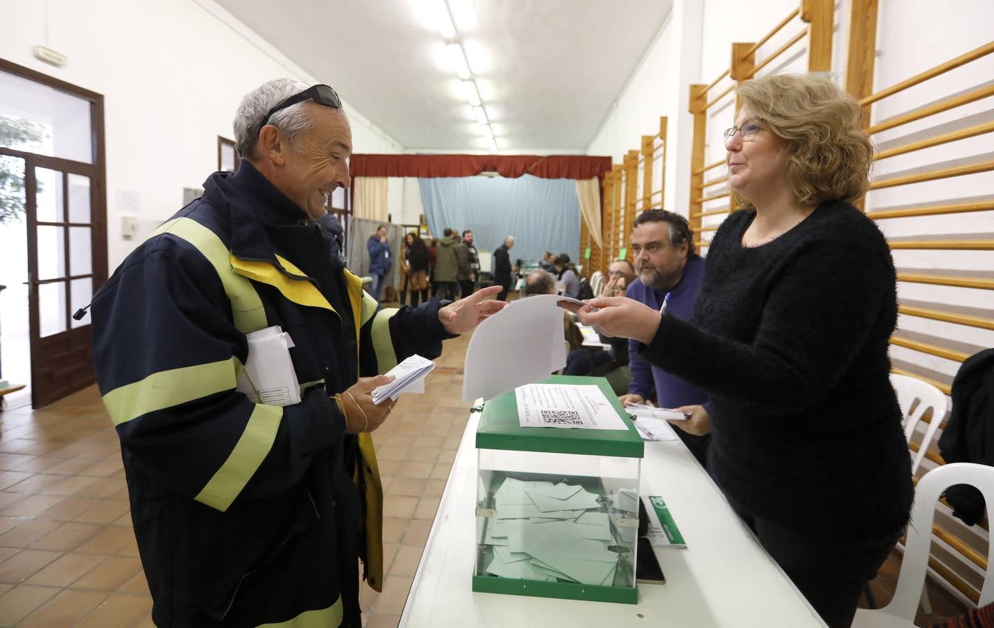 En imágenes, así vota Córdoba