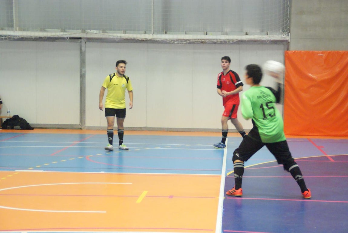 Las mejores imágenes del partido entre Rafaela Ybarra y Sagrada Familia Jorge Juan