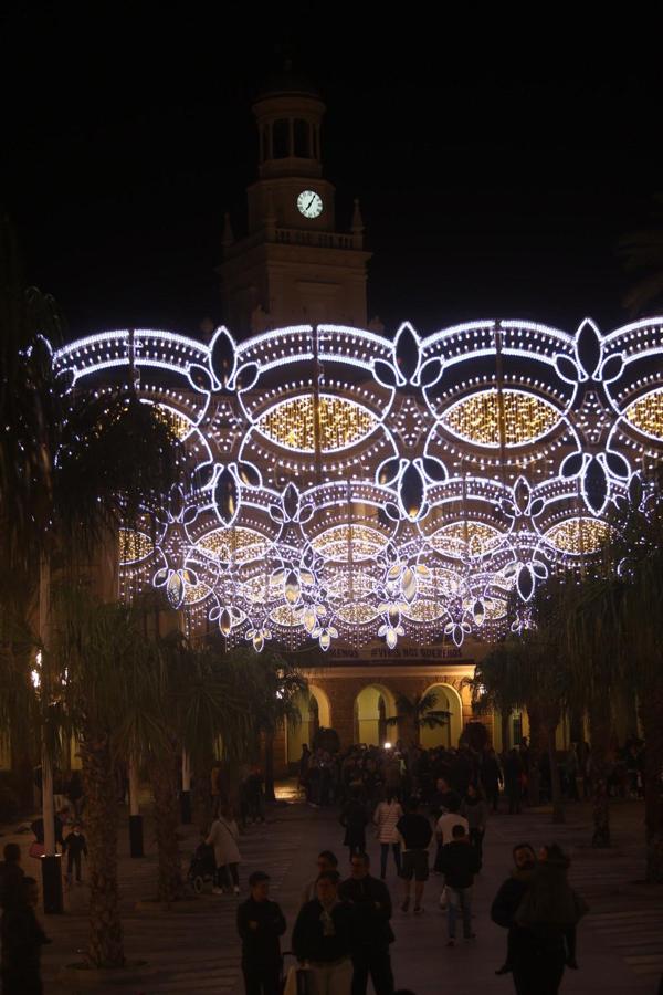 En imágenes: Cádiz enciende su alumbrado navideño