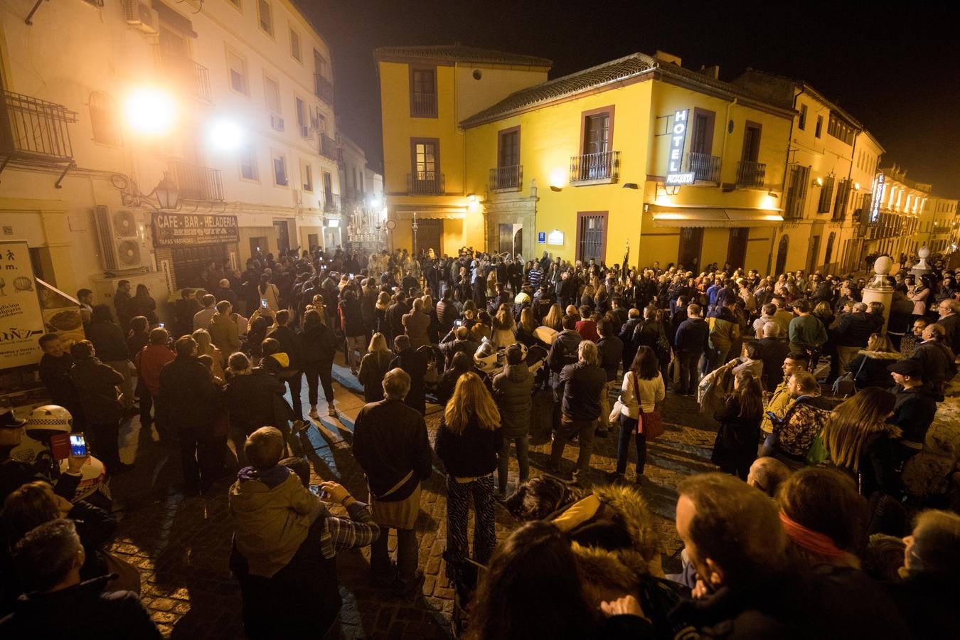 La procesión de la Virgen de la Inmaculada de Córdoba, en imágenes