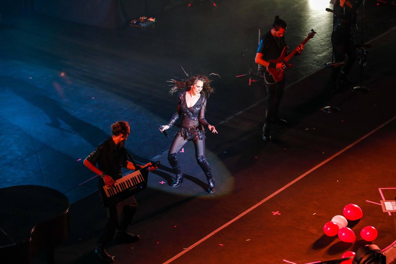 Malú triunfa en Sevilla con su gira «Oxígeno»