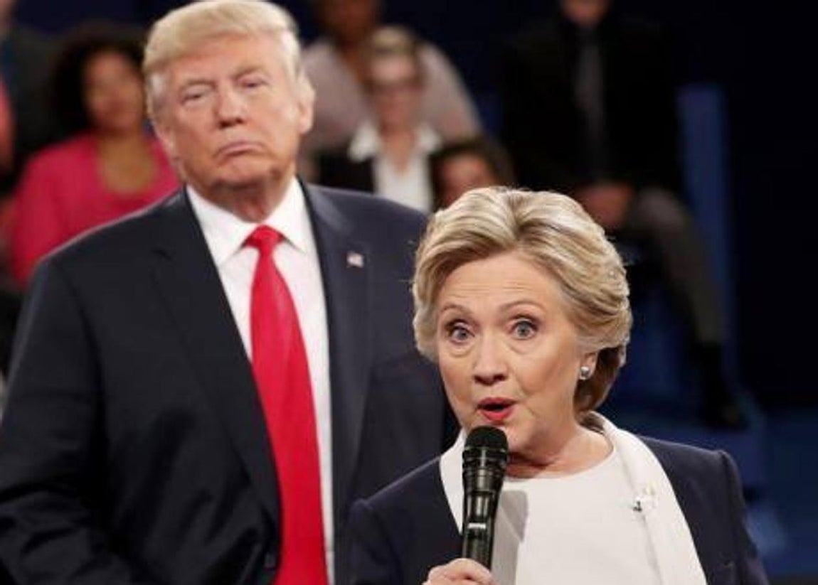 Donald Trump: «Si Hillary no puede satisfacer a su esposo, ¿cómo pretende satisfacer a Estados Unidos?». 
