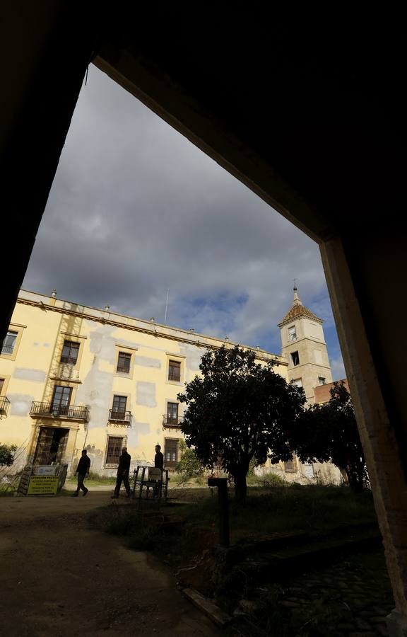 Los primeros preparativos para la reforma del Palacio Episcopal de Córdoba, en imágenes