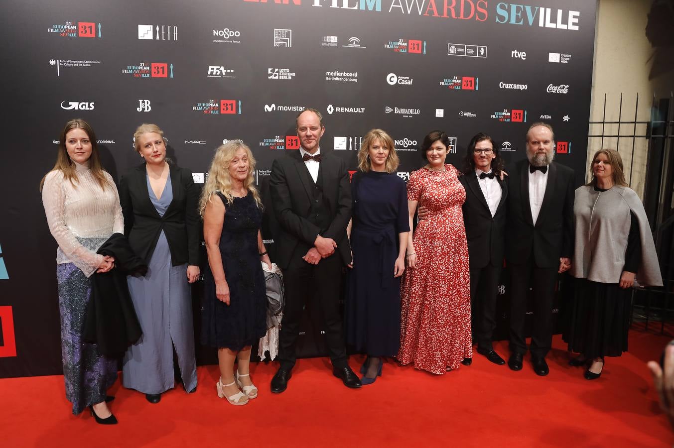 Fotogalería: Todos los rostros conocidos que acudieron a los Premios de la Academia de Cine Europeo en Sevilla (y II)