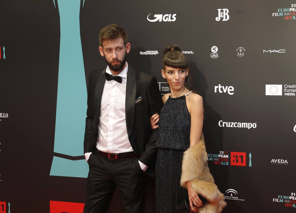 Fotogalería: Todos los rostros conocidos que acudieron a los Premios de la Academia de Cine Europeo en Sevilla (I)