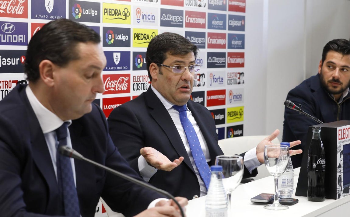 La comparecencia de Jesús León, presidente del Córdoba CF, en imágenes