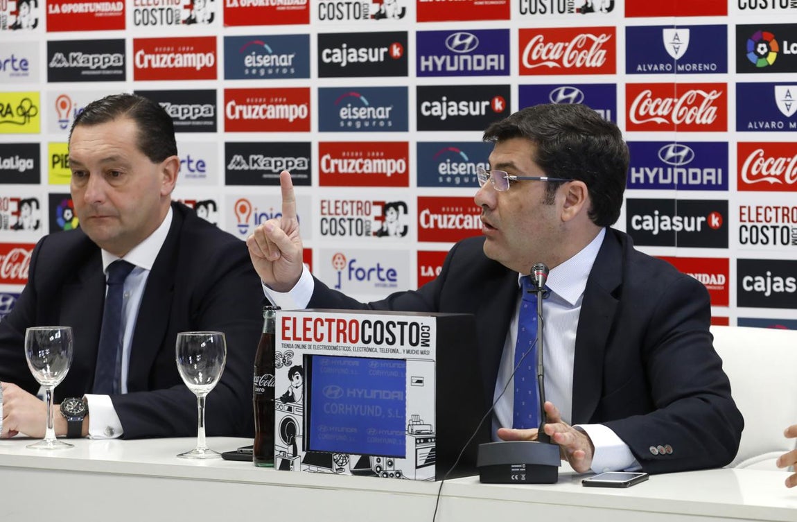 La comparecencia de Jesús León, presidente del Córdoba CF, en imágenes