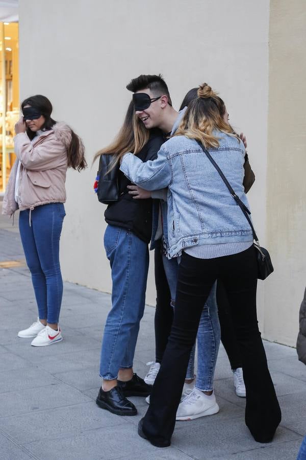 Los abrazos de los barrios desfavorecidos de Córdoba, en imágenes