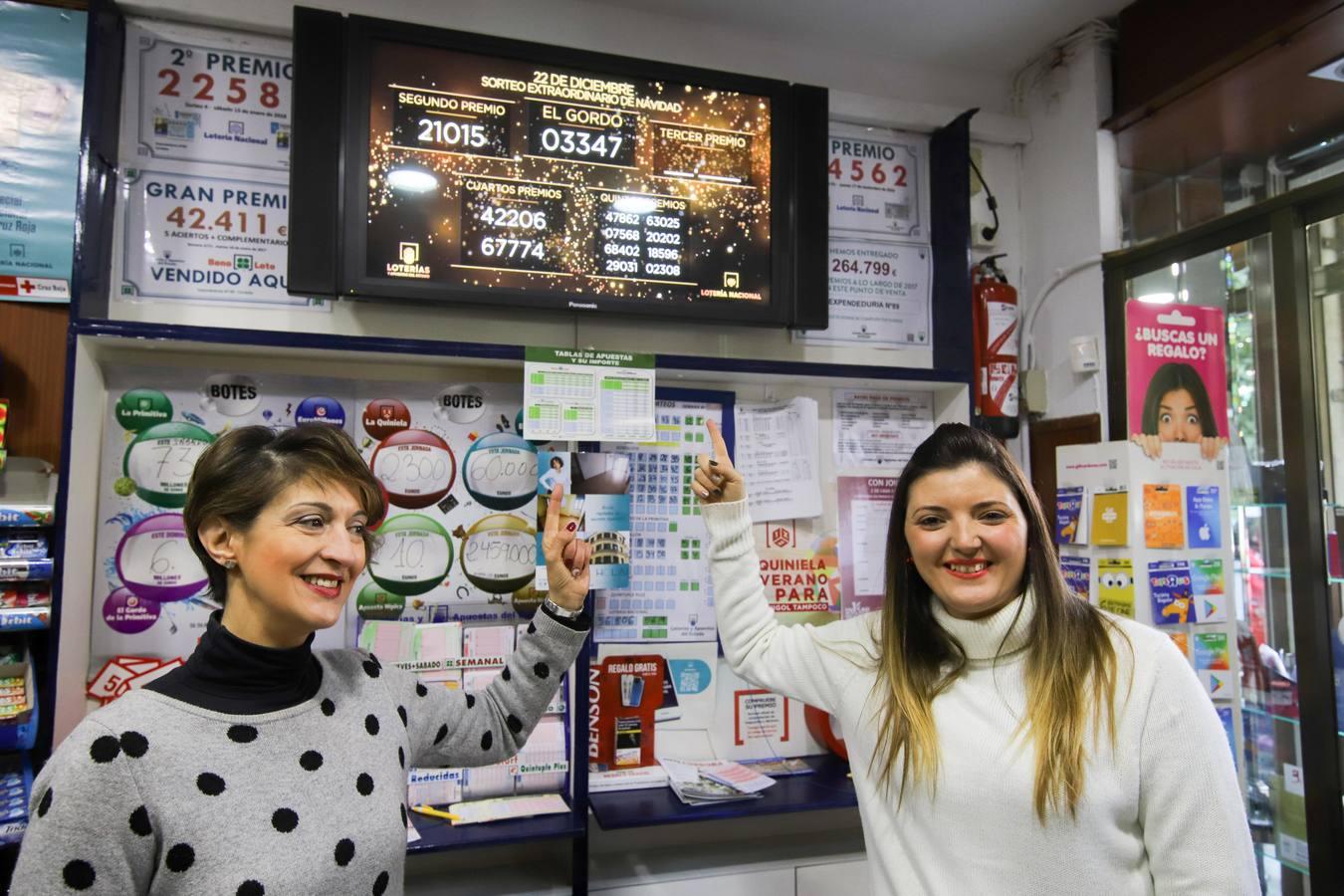 Los premios de la Lotería de Navidad en Córdoba, en imágenes