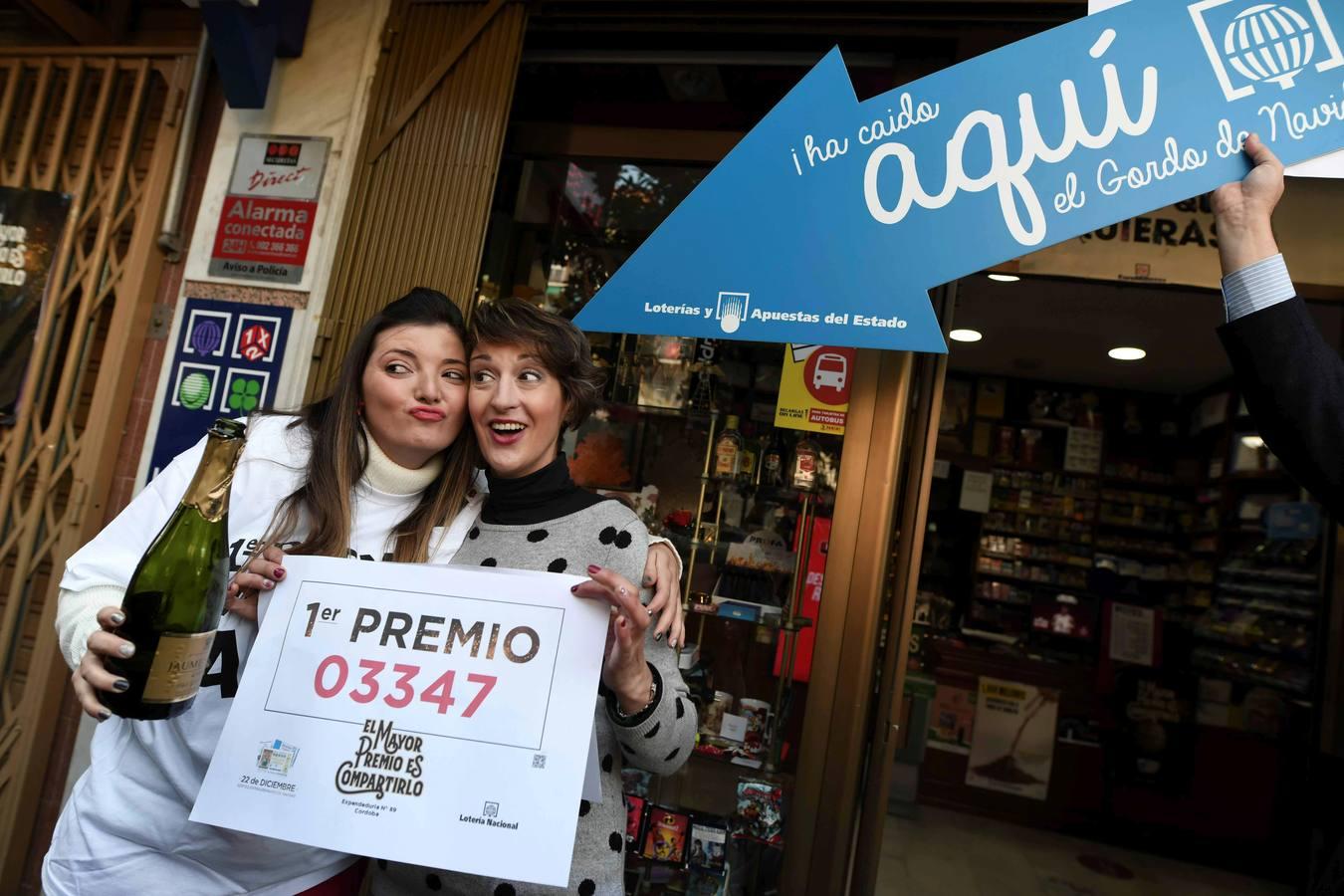 Los premios de la Lotería de Navidad en Córdoba, en imágenes