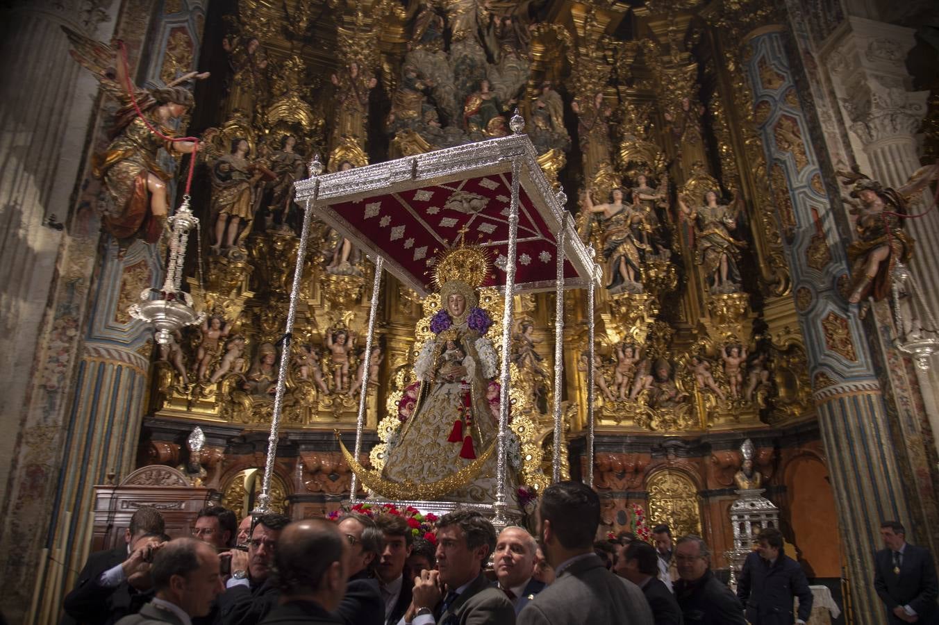 Galería de la procesión de la Virgen del Rocío de Sevilla