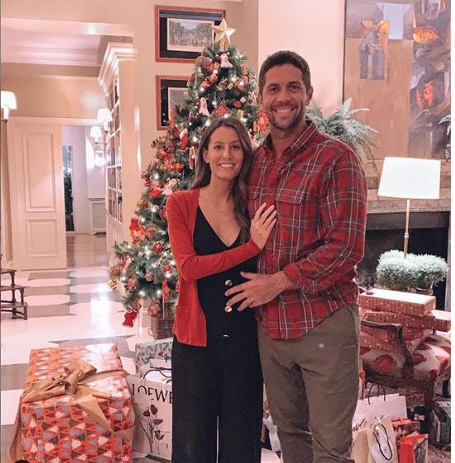Ana Boyer y Fernando Verdasco no pueden tener unas navidades mejores. La pareja espera su primer hijo, que finalmente será niño.. 