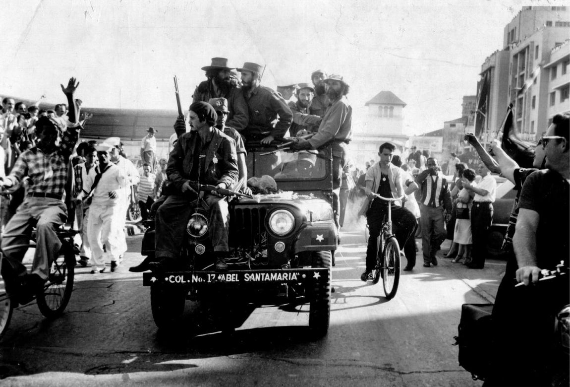 Fidel Castro entra en La Habana junto a Camilo Cienfuegos el 8 de enero de 1959. 