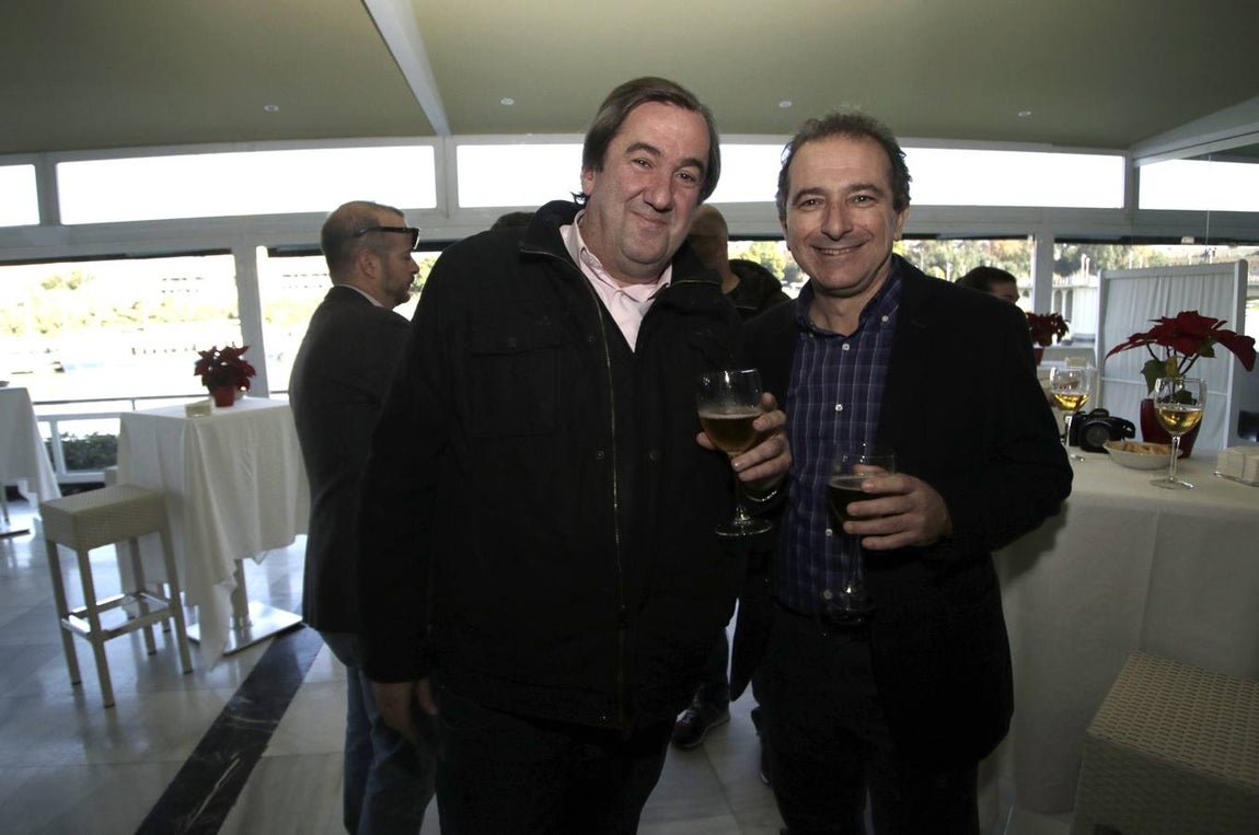 En imágenes, el PP andaluz celebra con los medios la Navidad... y el nuevo panorama político