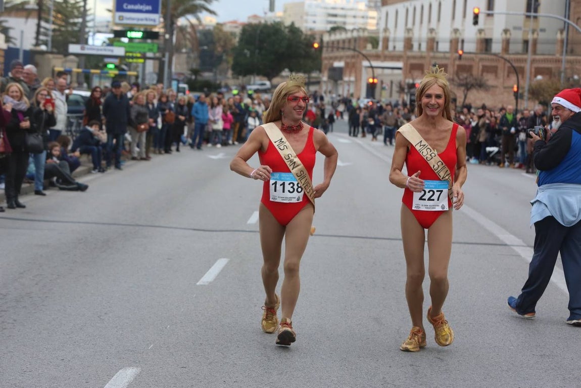 Fotos: Búscate en la San Silvestre de Cádiz 2018 (II)
