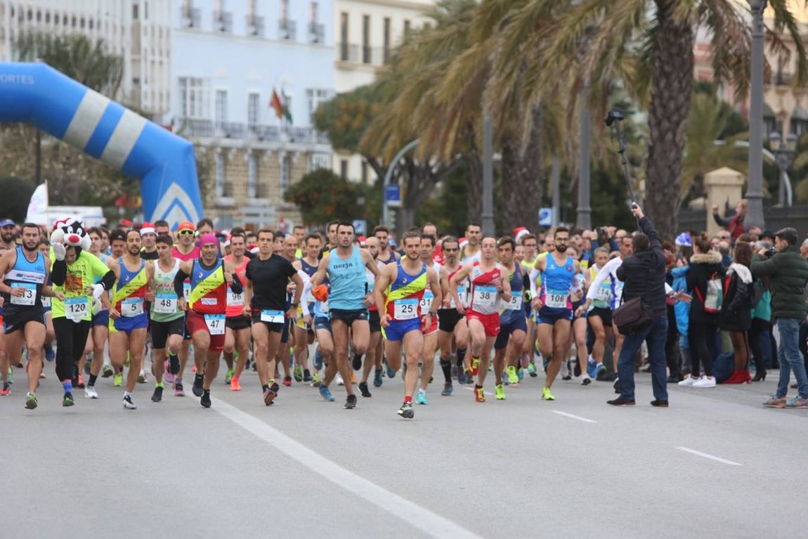 Fotos: Búscate en la San Silvestre de Cádiz 2018 (II)