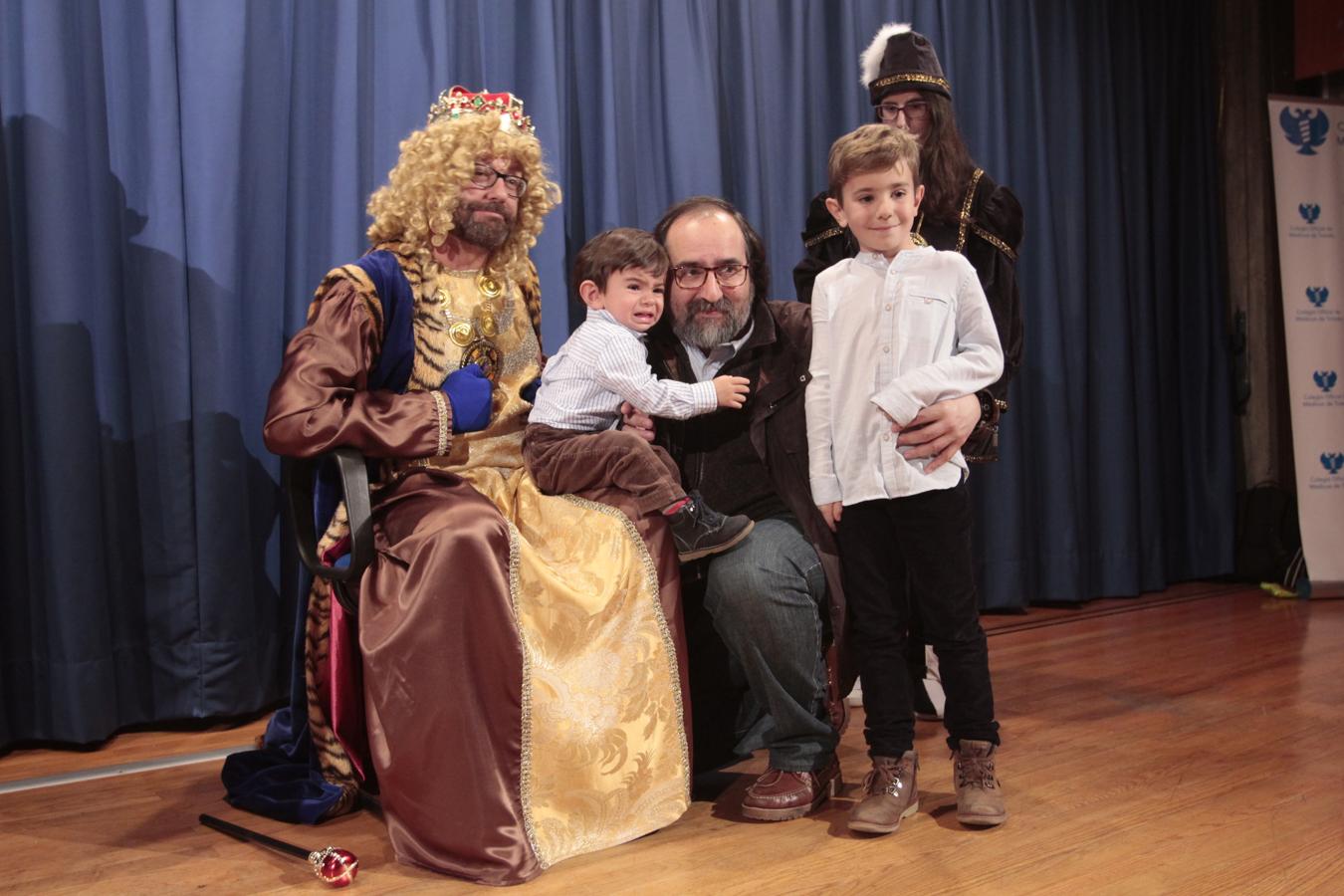 Los Reyes Magos visitan el hospital de Toledo