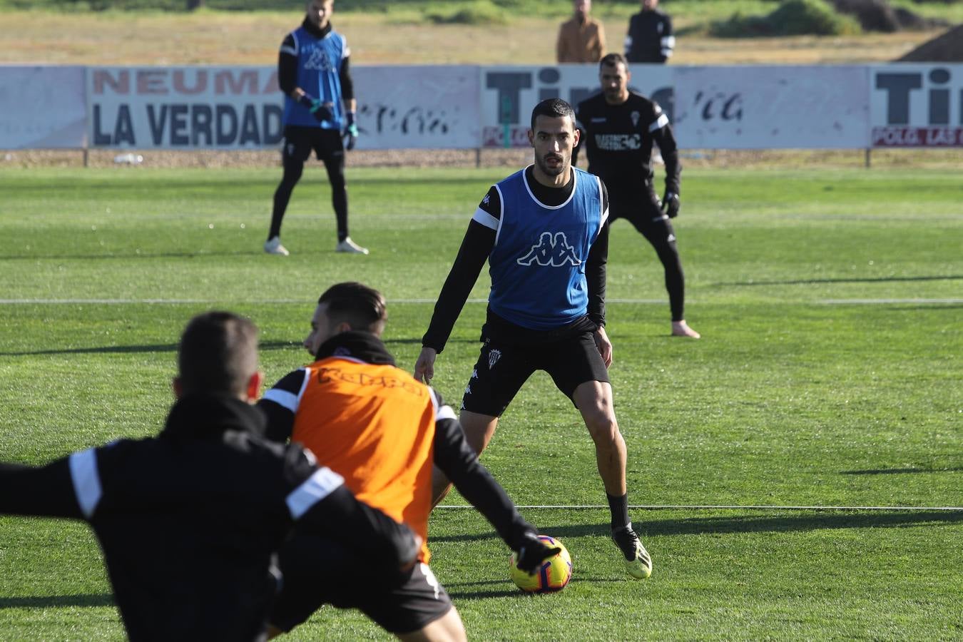 El primer entreno del año a puerta abierta, en imágenes