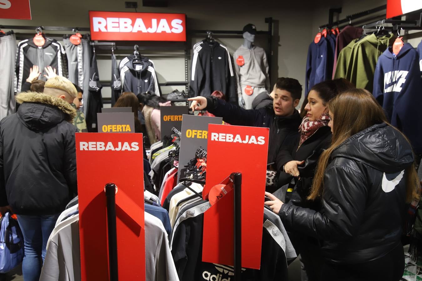 El ambiente de Córdoba en las rebajas, en imágenes