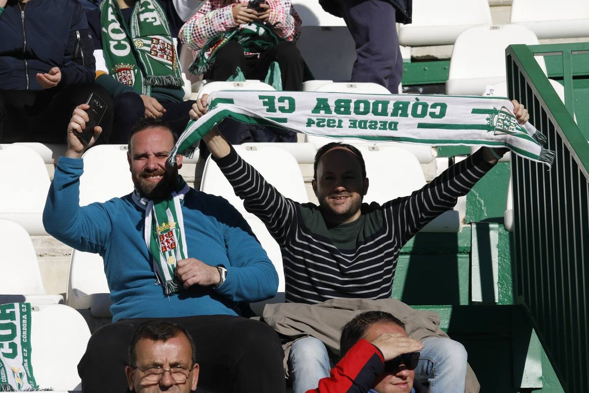 El ambiente en las gradas del Córdoba-Rayo Majadahonda