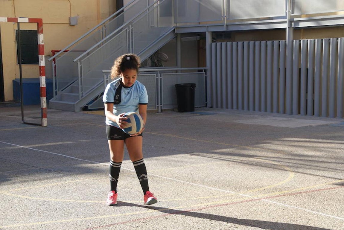 Las mejores imágenes del encuentro entre el "Beata María Ana de Jesús" y el "Rafaela Ybarra". 