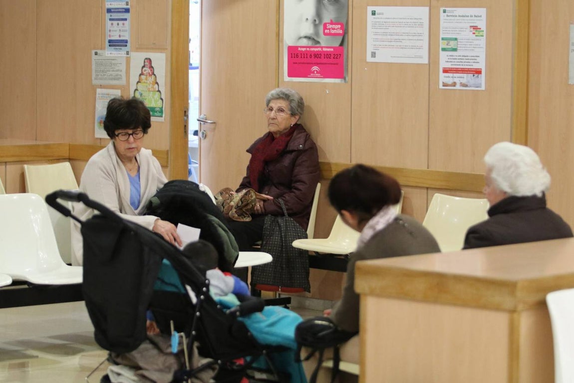 El paro en Atención Primaria en Córdoba, en imágenes